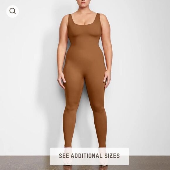 SKIMS Caramel All-in-One Scoop Neck Onesie Bodysuit Sz 4X NWT - Picture 2 of 12
